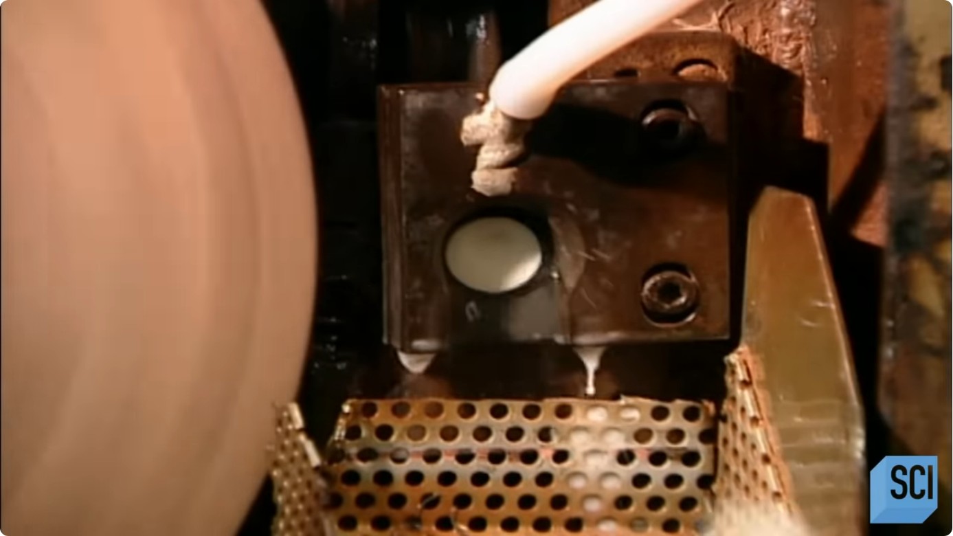 is nylon stretchy material